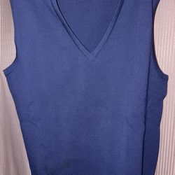 New/vintage Sweater Best. Mens Medium