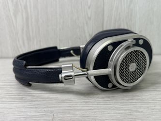 Master & Dynamic MH40 Over-ear Wired Headphones Navy Silver (A1G015068)