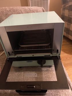 Mint Green Compact Toaster Oven