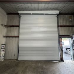 Roll Up Doors/ Commercial Garage Doors 