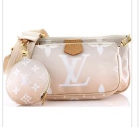 Louis Vuitton Giant Monogram Cross Body