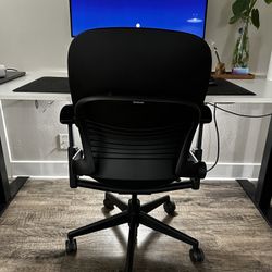 Steelcase Peak V2 Office Chair