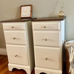Set Of White Nightstands 