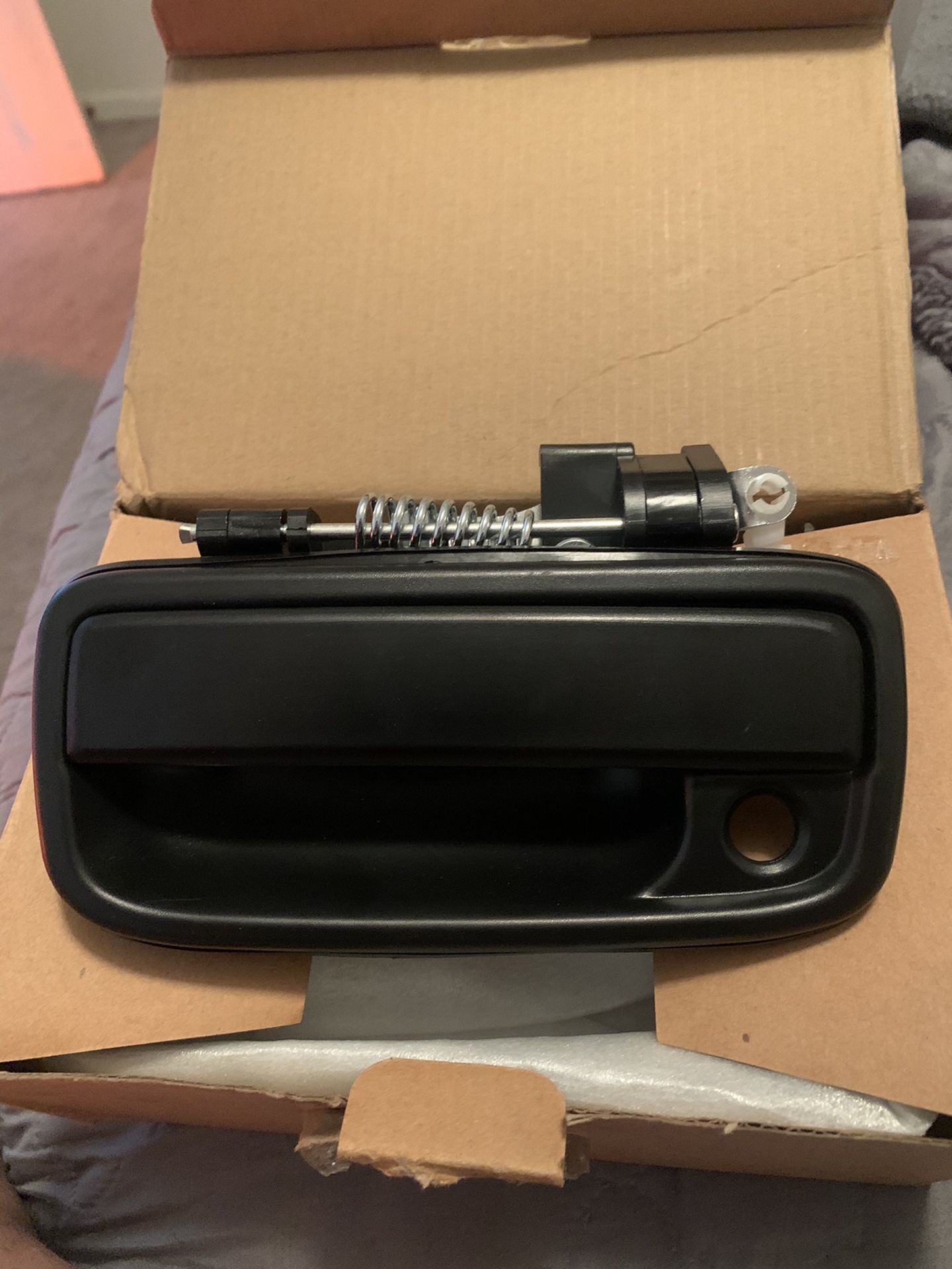 97-2004 tacoma driver side handle