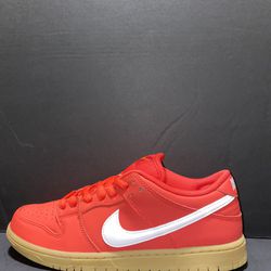 Nike SB dunk Low University Red Gum Size 10.5