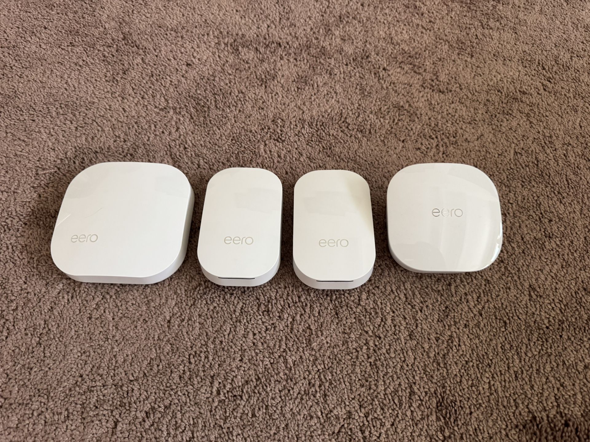 EERO PRO Mesh System With 3 units (the 4th one included is not a pro)