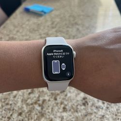 Apple Watch Series 9 45mm GPS