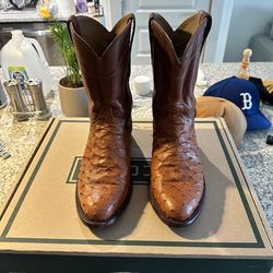 Tecovas the Duke Pecan Ostrich