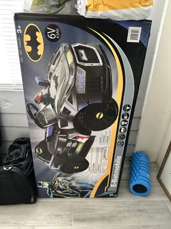 Batman E Batmobile