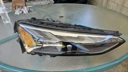 2021-2024 Audi E-Tron GT Passenger Side Headlight OEM