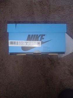 Jordan 1 Retro OG High UNC Toe Sz6Y