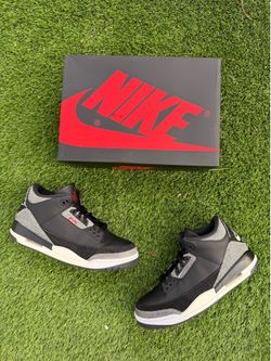 Jordan 3 x Levi