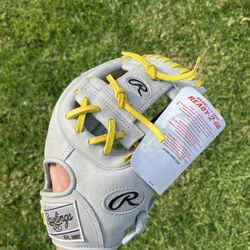 Rawlings Heart Of The Hide Travel Fit 11 1/2” Baseball Glove