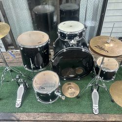 SP   Drum set  PDP hi-hat  stand  pdp kick pedal