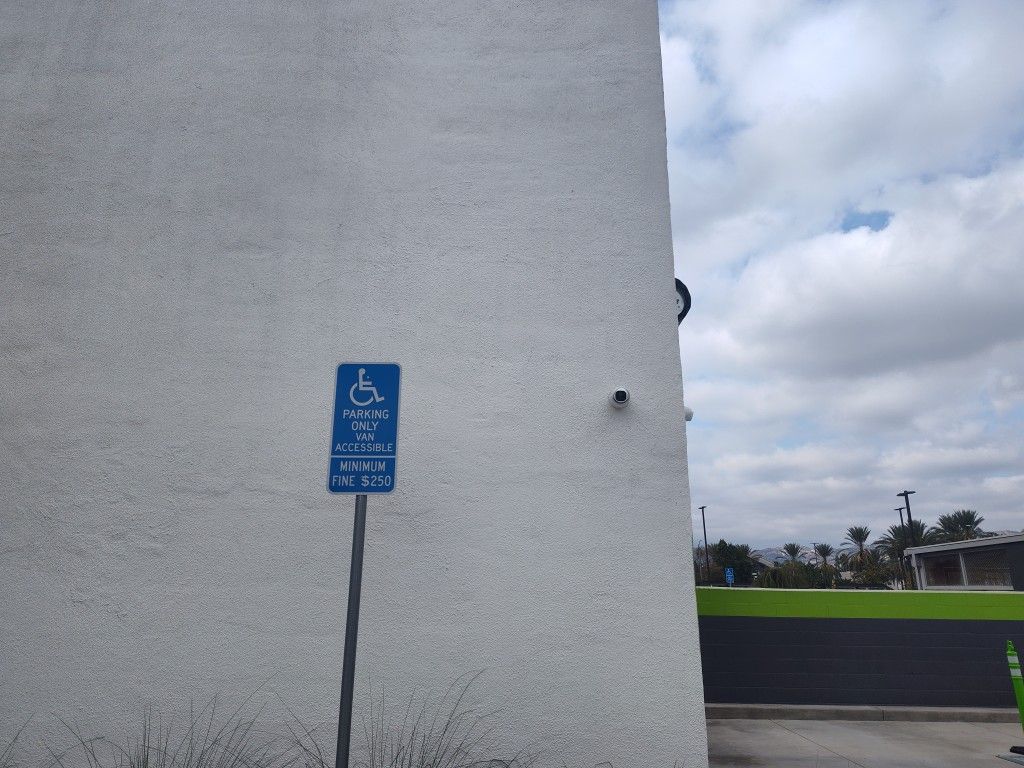 Security Cameras ⭐⭐⭐⭐⭐