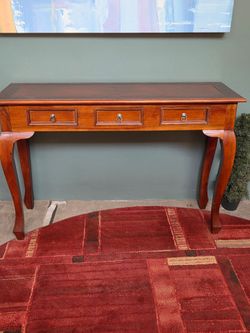 Sofa table