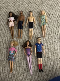 Barbies And Kens With  Wheelchair And Ramp 