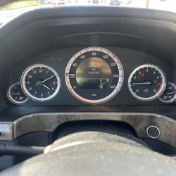 2011 Mercedes Benz E350 4 Matic 