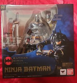 Bandai S.H.Figuarts BATMAN NINJA 1/12 15cm action figure