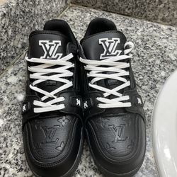 Lv Trainers