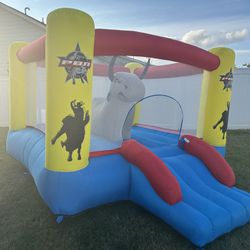 Bestway PBR 11' x 8'6" x 6'1" Brave the Bull™ Inflatable Child Bouncer