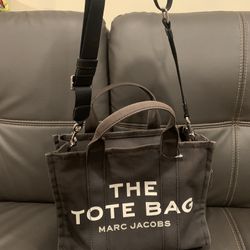 Marc Jacobs Canvas Medium Tote Bag (faded Black)