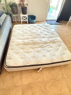 Free Cal King mattress 83x72