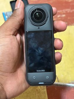 Insta360 X5