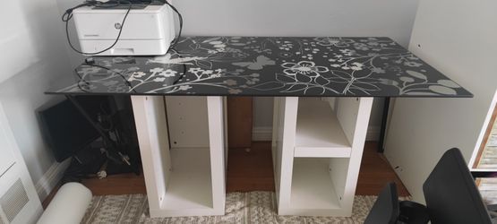 Beautiful Modern Glass Top Desk