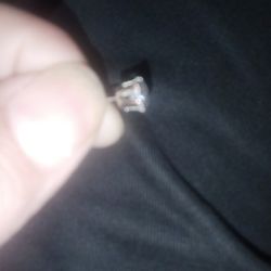 Men's Diamond Earring !! Wow This Stunning Diamond Ring Is Amazing!!