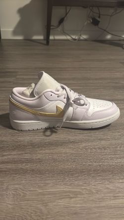 WMNS Air Jordan 1 Lows