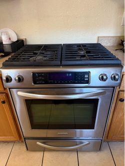 Frigidare Gas Stove