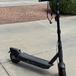 Segway Ninebot Kickscooter Max G2