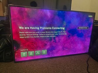 Vizio Smart TV w/ remote