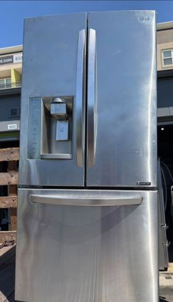 Lg Refrigerator 33"wide