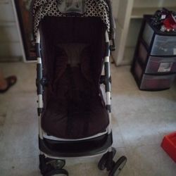 Stroller 