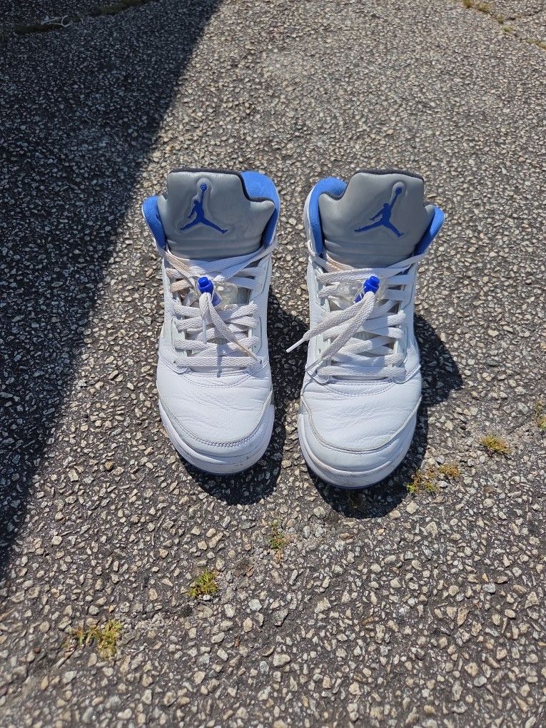 Jordan Nikes