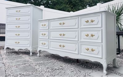 French Provincial Henry Link Dresser and Chest Set