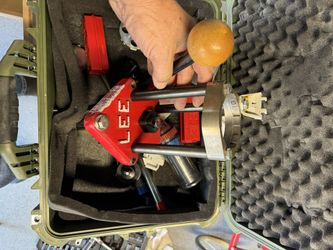 Lee Reloading Press And Dies