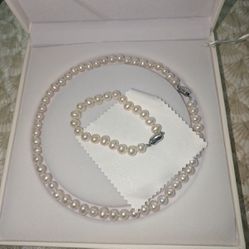 Freshwater Pearl Set Necklace And Bracelet New