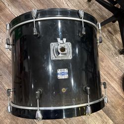 Yamaha Stage Custom Advantage Nouveau 22” Bass Drum See Photos