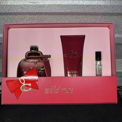 Coach Wild Rose set