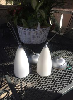 2 Light Pendants