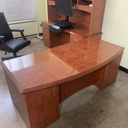 Cherry Oak Desk
