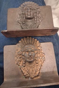 1920s book ends