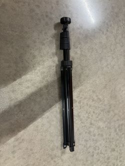 50” UBEESIZE EASY CLAMP EXTENSION POLE FOLDABLE CAMERA TRIPOD WITH 1/4”