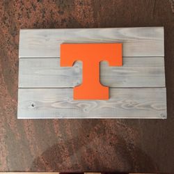 Tennessee Volunteers Wood Sign