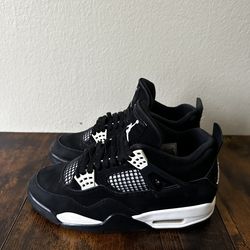 Jordan 4 White Thunder Size 7.5 Men’s