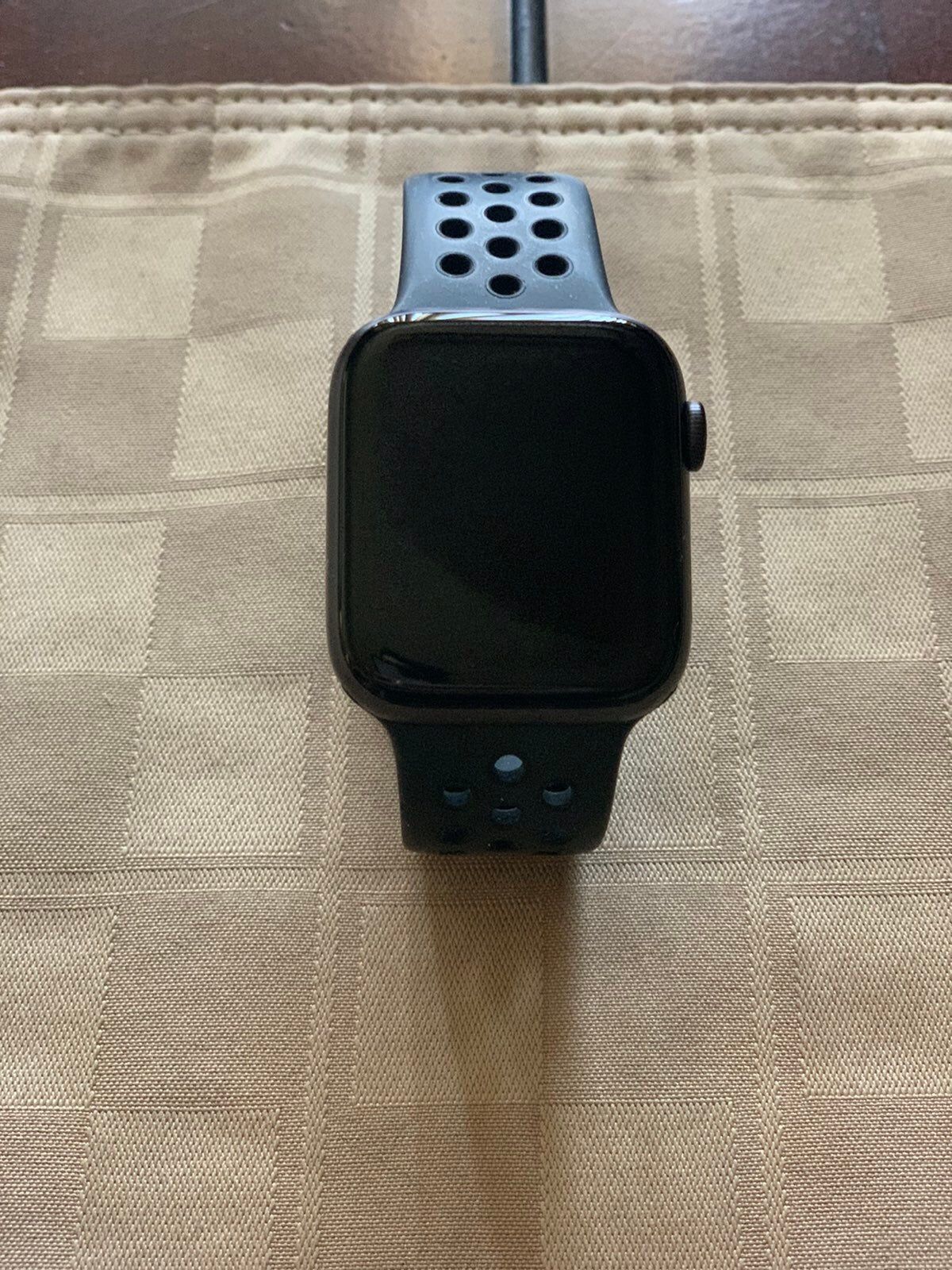 Apple Watch Series 6