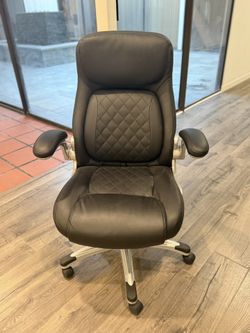 NOUHAUS Posture Ergonomic PU Leather Office Chair